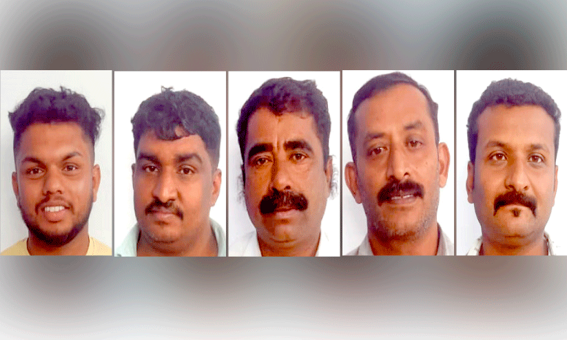 മാധ്യമ പ്രവർത്തകർക്ക് മർദനം: അഞ്ചുപേർ അറസ്റ്റിൽ മാധ്യമ പ്രവർത്തകർക്ക് മർദനം: അഞ്ചുപേർ അറസ്റ്റിൽ