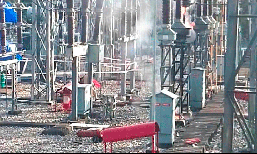 കാട്ടാക്കട 110 കെ.വി. സബ് സ്റ്റേഷനിൽ പൊട്ടിത്തെറിയും തീപിടിത്തവും