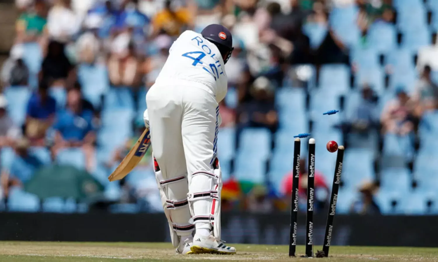 വീണ്ടും റബാദയുടെ ഇര! രോഹിത് രണ്ടാം ഇന്നിങ്സിൽ പൂജ്യത്തിന് ക്ലീൻ ബൗൾഡ്