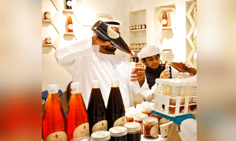 ഹത്ത തേനുത്സവത്തിന് മധുരം നിറഞ്ഞ തുടക്കം ഹത്ത തേനുത്സവത്തിന് മധുരം നിറഞ്ഞ തുടക്കം