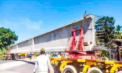 തുറവൂർ-അരൂർ ഉയരപ്പാതയുടെ ആദ്യ ബീം സ്ഥാപിക്കൽ ഉടൻ