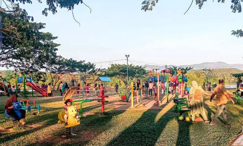 മലങ്കരയിലേക്ക് സഞ്ചാരി പ്രവാഹം