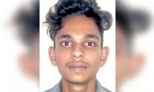 വി​വേ​ക് പ്ര​ദീ​പ്​