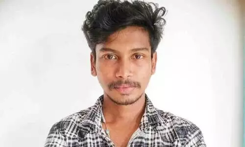 വി​ദ്യാ​ർ​ഥി​നി​യെ പീ​ഡി​പ്പി​ച്ച കേ​സ്; യുവാവിന് 35 വ​ർ​ഷം ക​ഠി​ന​ത​ട​വും പി​ഴ​യും