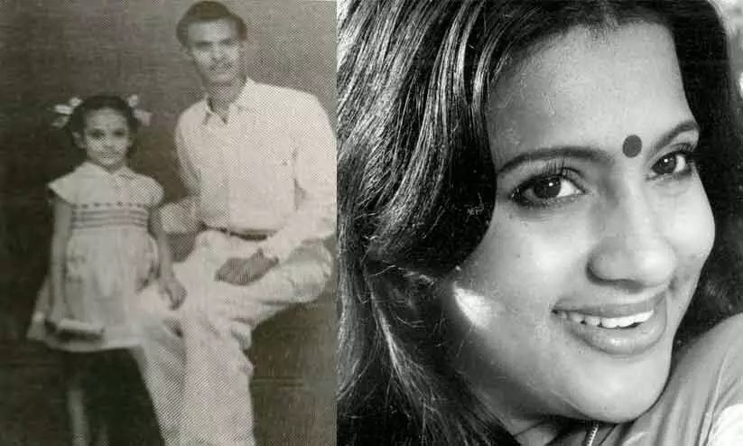 സീമ അച്ഛനോടൊപ്പം