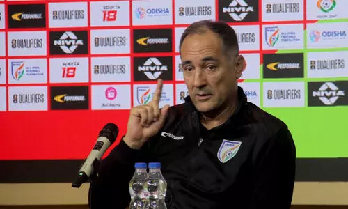 ഏഷ്യൻ കപ്പിനുള്ള ഇന്ത്യൻ ടീമിനെ പ്രഖ്യാപിച്ചു; രാഹുലും സഹലും ടീമിൽ