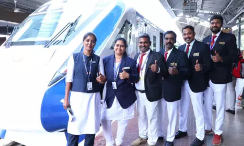 മംഗളൂരു-മഡ്ഗാവ്, കോയമ്പത്തൂർ-ബംഗളൂരു വന്ദേഭാരത് ട്രെയിനുകൾ ട്രാക്കിൽ