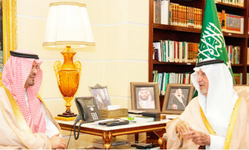 മ​ക്ക ഗ​വ​ർ​ണ​ർ പു​തി​യ  ഡെ​പ്യൂ​ട്ടി ഗ​വ​ർ​ണ​റെ വ​ര​വേ​റ്റു