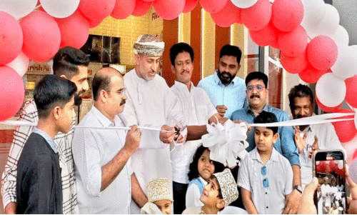 പെ​ൻ​ഗ്വി​ൻ അ​ൽ ഖു​വൈ​റി​ൽ പ്ര​വ​ർ​ത്ത​ന​മാ​രം​ഭി​ച്ചു