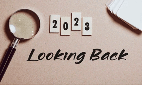 തലയെടുപ്പോടെ പുതുവർഷത്തിലേക്ക്... തലയെടുപ്പോടെ പുതുവർഷത്തിലേക്ക്...