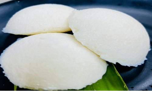 പൂപോലുള്ള ഇഡലി