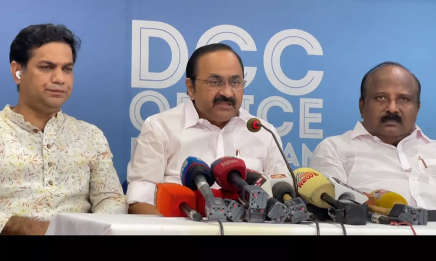 കൊച്ചി സിറ്റി പൊലീസ് കമ്മിഷണറുടെ കസേരയില്‍ സി.പി.എം ഏരിയ സെക്രട്ടറിയെ ഇരുത്തണം -വി.ഡി. സതീശൻ