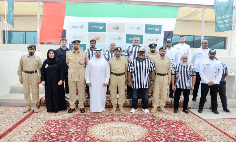 തടവുകാർക്ക് പഞ്ചഗുസ്തി മത്സരം സംഘടിപ്പിച്ച് ദുബൈ പൊലീസ് തടവുകാർക്ക് പഞ്ചഗുസ്തി മത്സരം സംഘടിപ്പിച്ച് ദുബൈ പൊലീസ്