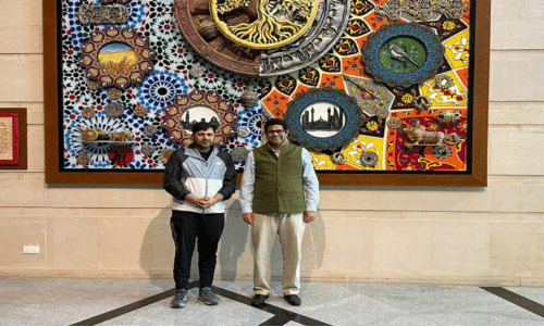 ആ​ഗോ​ള​താ​പ​ന​ത്തി​നെ​തി​രെ ഇ​ന്ത്യ​ക്കാ​ര​ൻ ഡോ​ക്ട​റു​ടെ ആ​ഗോ​ള സൈ​ക്കി​ൾ​യ​ജ്ഞം