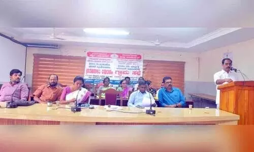 ജി​ല്ല പ​ഞ്ചാ​യ​ത്ത് 2024-25 വാ​ര്‍ഷി​ക​പ​ദ്ധ​തി ഗ്രാ​മ​സ​ഭ​യോ​ഗം അ​ഡ്വ. സി.​എ​ച്ച്. കു​ഞ്ഞ​മ്പു എം.​എ​ല്‍.​എ ഉ​ദ്ഘാ​ട​നം ചെ​യ്യു​ന്നു