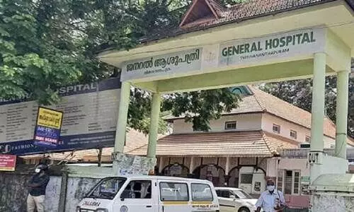 തിരുവനന്തപുരം ജനറൽ ആശുപത്രിയിൽ മരുന്നിനായി നെട്ടോട്ടം തിരുവനന്തപുരം ജനറൽ ആശുപത്രിയിൽ മരുന്നിനായി നെട്ടോട്ടം