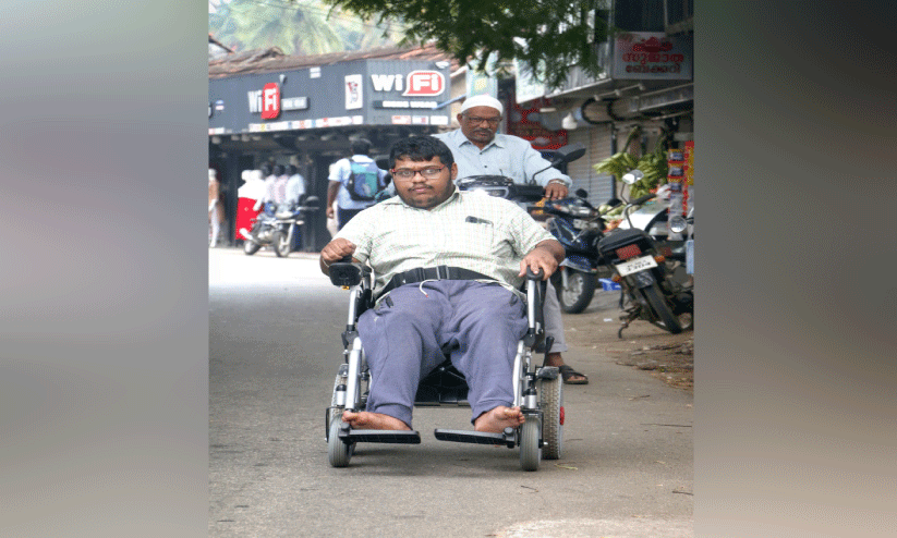 കോൺഫിഡൻസ്, വേറെ ലെവൽ