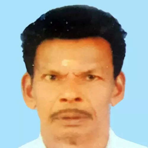 മാ​ധ​വ​ൻ ആ​ശാ​രി