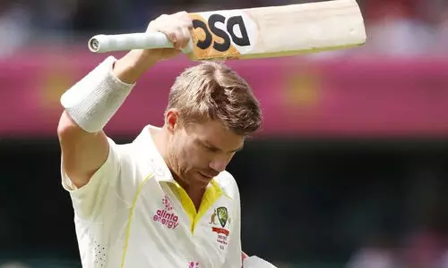 ഇന്ത്യക്കാരനോ പാകിസ്താൻകാരനോ അല്ല; കരിയറിൽ തന്നെ കുഴക്കിയ ബൗളറെ വെളിപ്പെടുത്തി വാർണർ