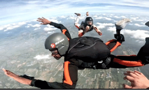 ഒറ്റക്കാലില്‍ പറന്നുയര്‍ന്ന് ശ്യാം എന്ന സൂപ്പര്‍മാന്‍