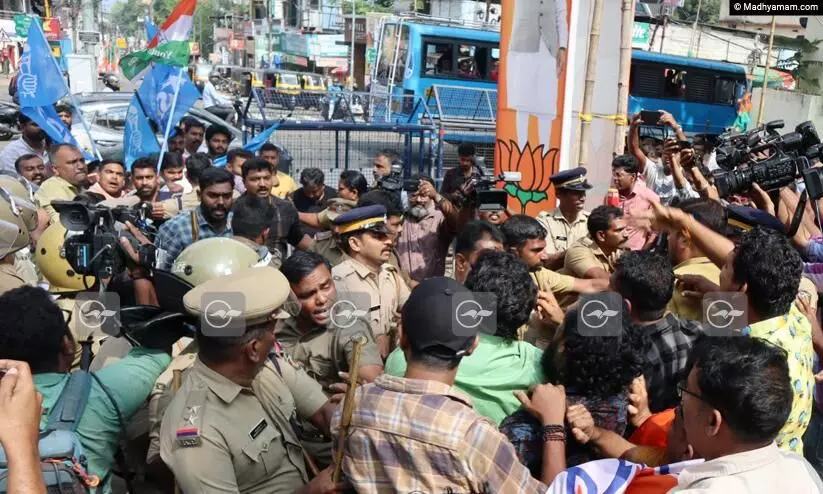 youth congress-bjp conflicts youth congress-bjp conflicts