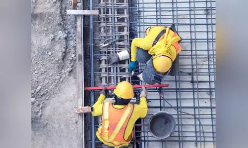 കു​വൈ​ത്തിൽ വൈ​ദ​ഗ്ധ്യ മേ​ഖ​ല​യി​ല്‍ പ്ര​വാ​സി​ക​ള്‍ക്ക് ടെ​സ്റ്റ് നി​ര്‍ബ​ന്ധ​മാ​ക്കു​ന്നു