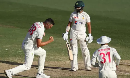 ആസ്ട്രേലിയക്കെതിരെ രണ്ടാം ഇന്നിങ്സിൽ പാകിസ്താന് കൂട്ടത്തകർച്ച