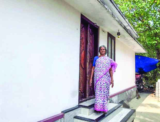 നഗരസഭക്ക് ഇതെന്ത് പറ്റി: താമസമായ വീടിന് അടിത്തറ കെട്ടിയിട്ടില്ലെന്ന്​ വിചിത്രവാദം