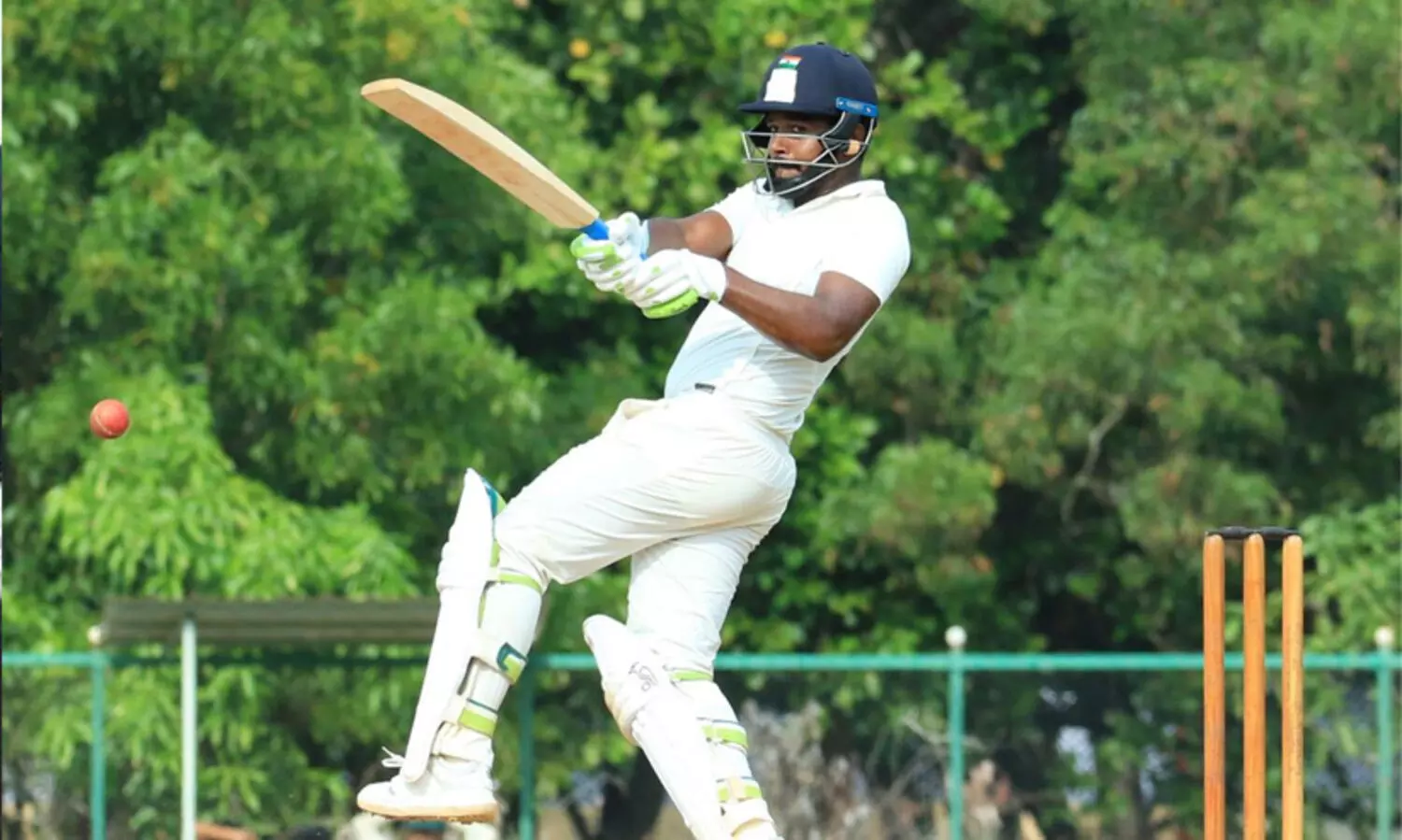 രഞ്ജിയിൽ കേരളം ലീഡിനായി പൊരുതുന്നു; യു.പി 302ന് പുറത്ത്