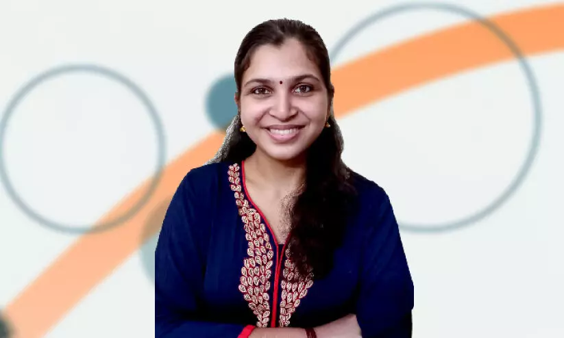 1.06 കോടി ലാ കാഷ്യ സ്കോളർഷിപ് നേടി ഗാ​യ​ത്രി എം