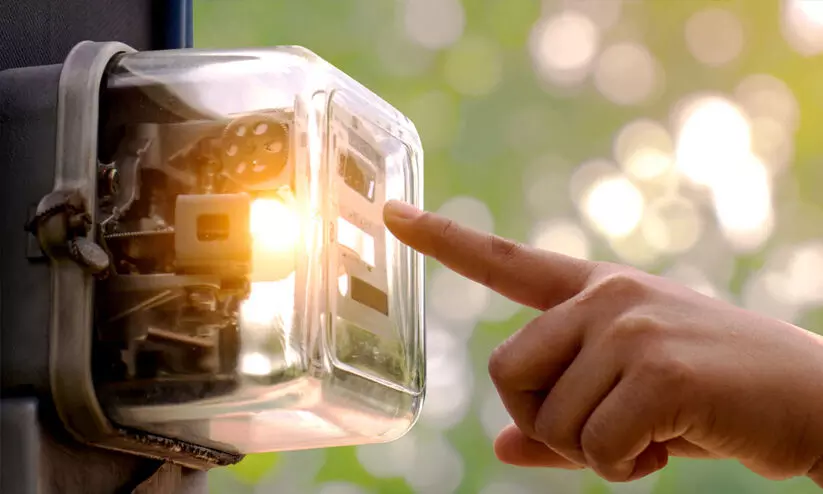 മീറ്റർ റീഡർമാർ ഇനി വൈദ്യുതി ബില്ലും സ്വീകരിക്കും