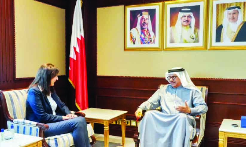 ബ​ഹ്​​റൈ​നി​ലെ ഈ​ജി​പ്​​ത്​ അം​ബാ​സ​ഡ​റെ  വി​ദേ​ശ​കാ​ര്യ മ​ന്ത്രി സ്വീ​ക​രി​ച്ചു