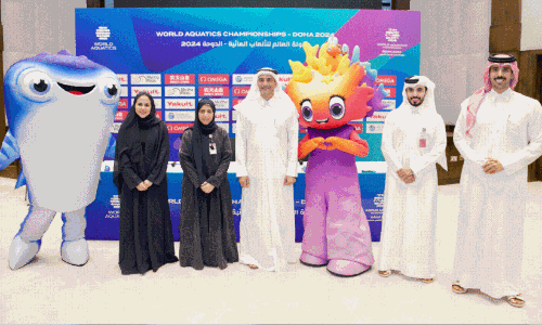 ഏ​ഷ്യ​ൻ ക​പ്പി​നി​ടെ ഖ​ത്ത​റി​ൽ  നീ​ന്ത​ൽ പോ​രാ​ട്ട​വും