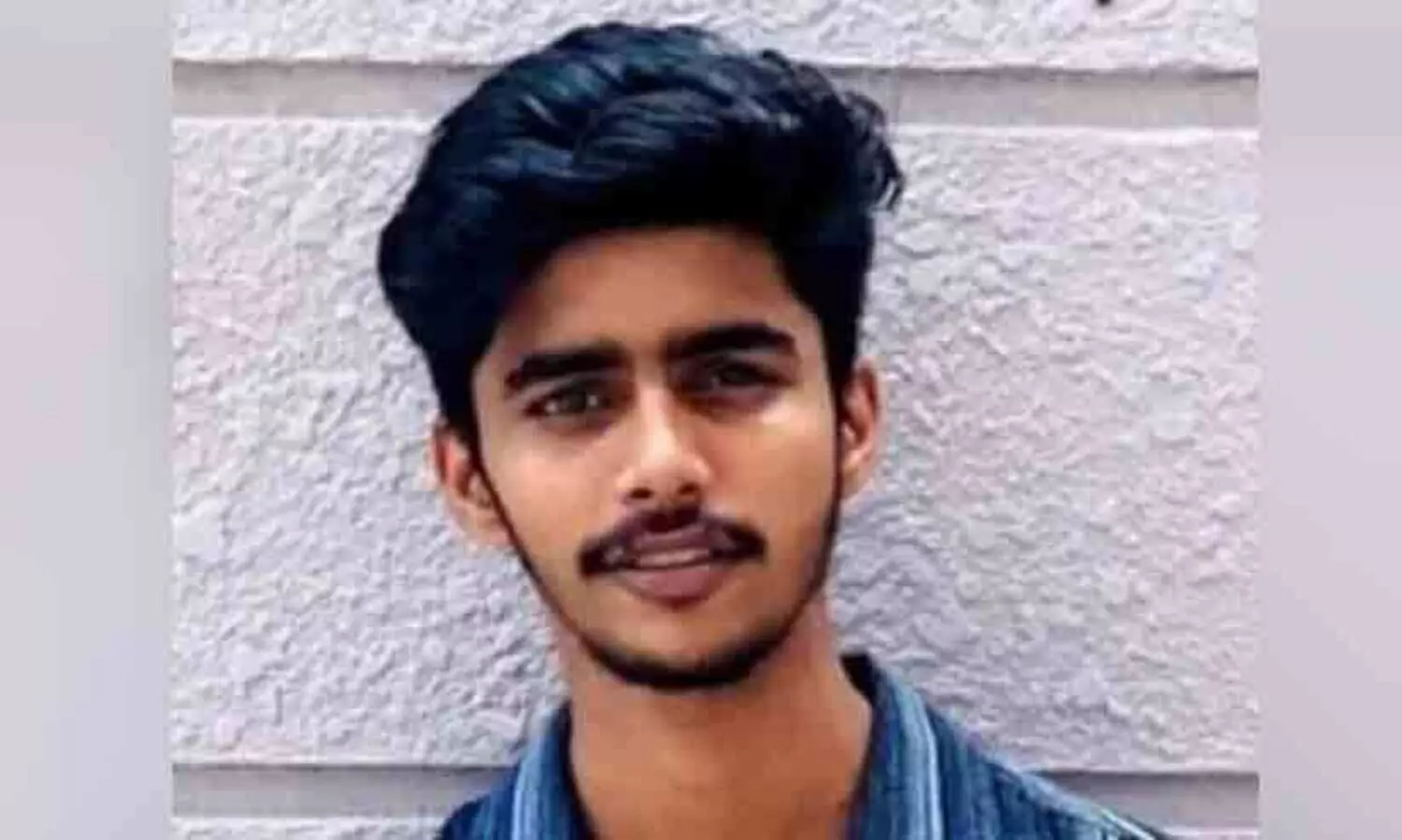 കണ്ണൂർ ചാൽ ബീച്ചിൽ യുവാവ് കടലിൽ മുങ്ങിമരിച്ചു