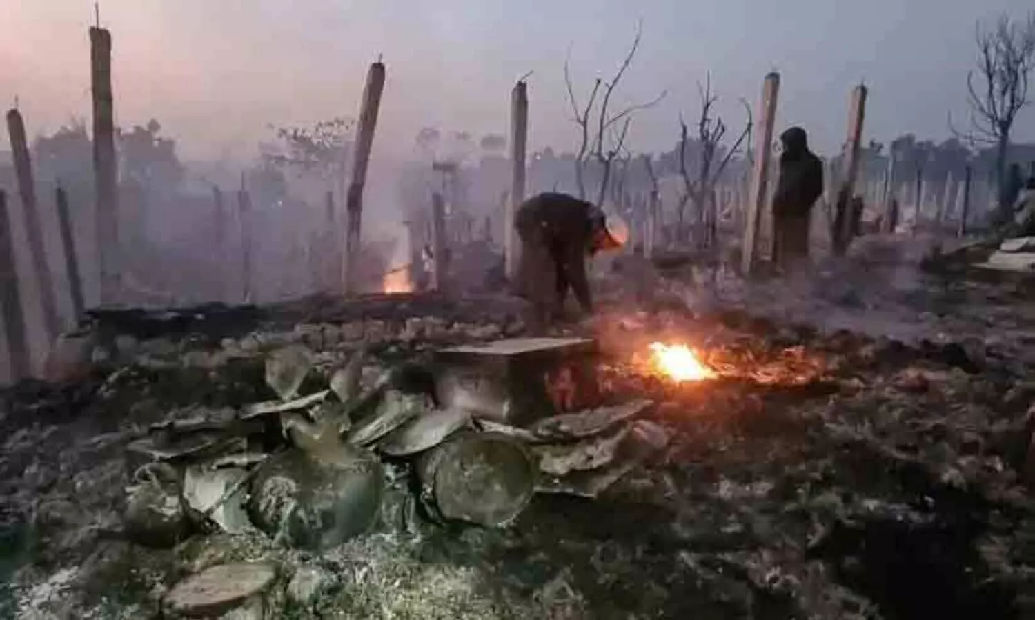 Fire breaks out in Rohingya refugee camp