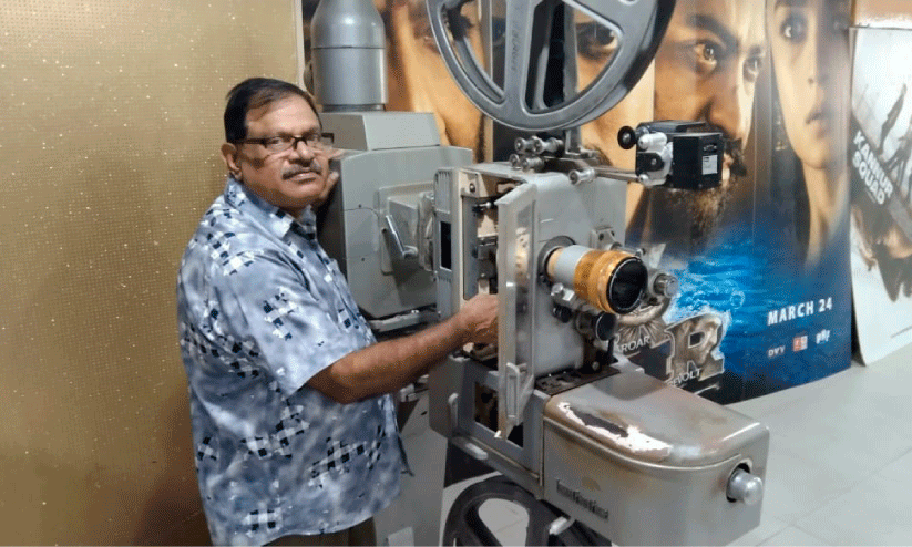 വെള്ളിത്തിരക്ക് പിന്നിലെ താരത്തിളക്കം വെള്ളിത്തിരക്ക് പിന്നിലെ താരത്തിളക്കം