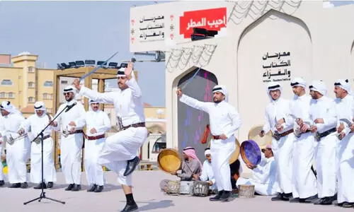 ഖ​മീ​സ്​ മു​ശൈ​ത്തി​ൽ സാ​ഹി​ത്യോ​ത്സ​വം തു​ട​ങ്ങി