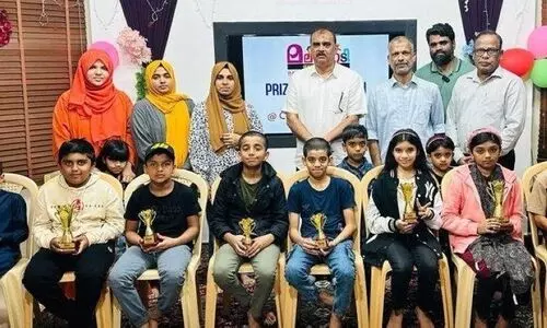 മ​ല​ർ​വാ​ടി മ​ത്സ​ര​വി​ജ​യി​ക​ളെ ആ​ദ​രി​ച്ചു