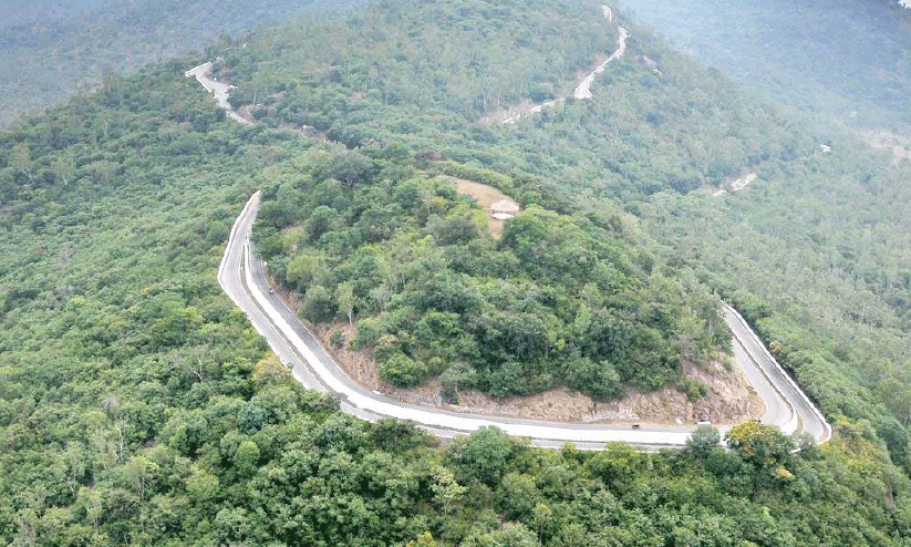 ചാ​മു​ണ്ഡി മ​ല​വാ​രം