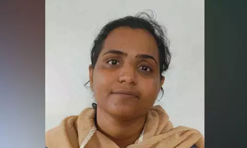 റിസർവ് ബാങ്ക് ഉദ്യോഗസ്ഥ ചമഞ്ഞ് തട്ടിപ്പ്; യുവതി അറസ്റ്റിൽ