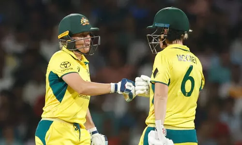 മൂന്നാം ട്വന്‍റി20യിൽ ഇന്ത്യൻ വനിതകൾക്ക് ഏഴു വിക്കറ്റ് തോൽവി; ഓസീസിന് പരമ്പര