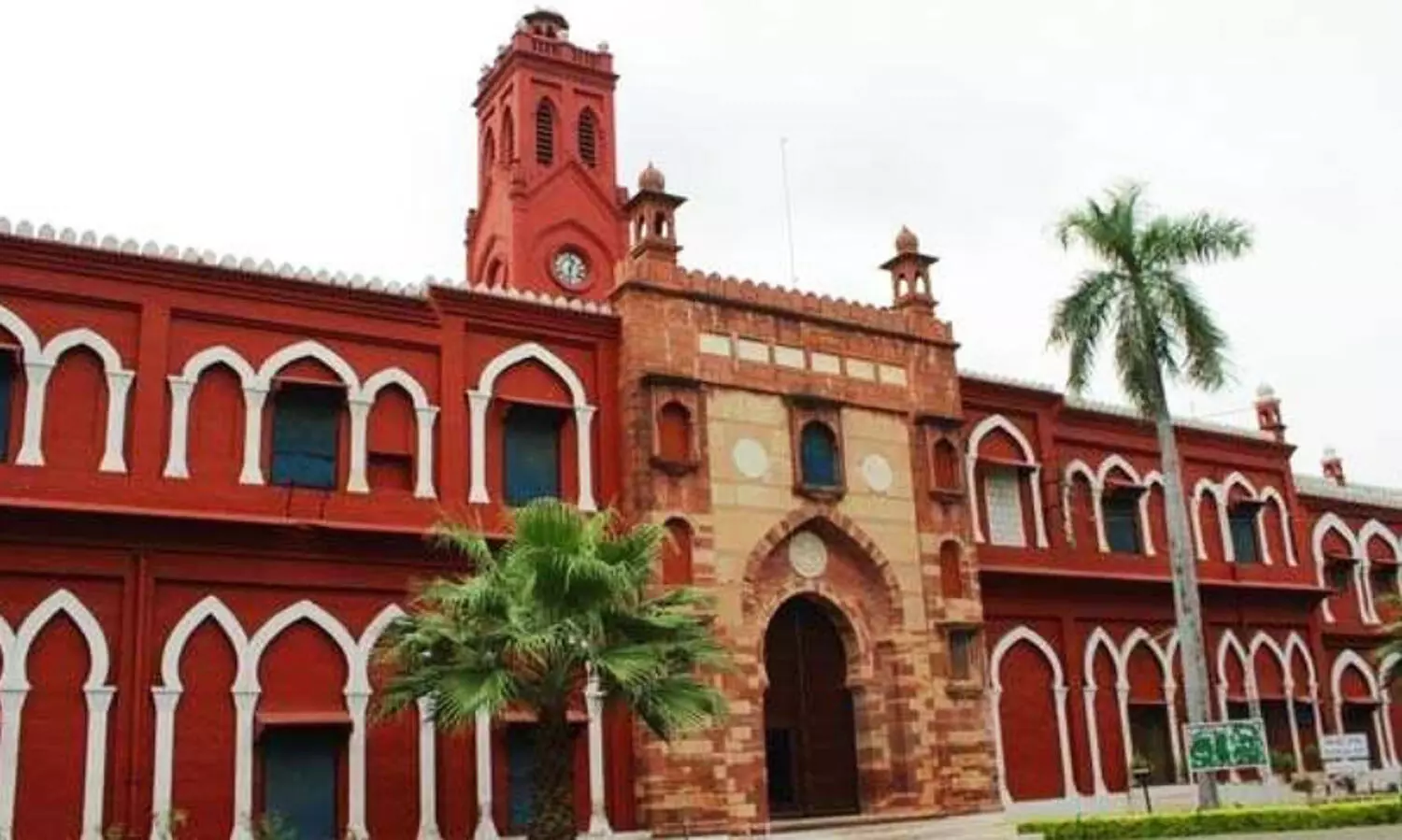 Aligarh Muslim University