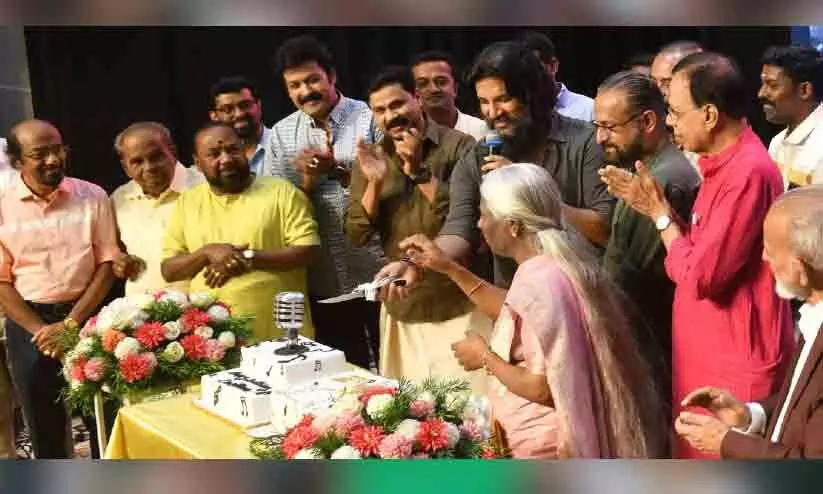 ഗാനഗന്ധർവന്​ പിറന്നാളാശംസയായി സംഗീതാർച്ചന