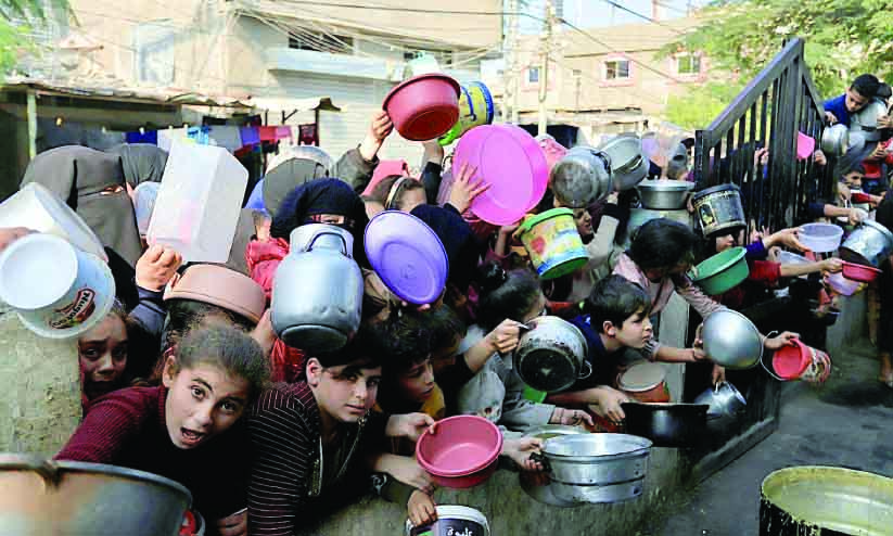ഇ​സ്രാ​യേ​ലി​നെ​തി​രെ അ​ന്താ​രാ​ഷ്ട്ര നീ​തി​ന്യാ​യ കോ​ട​തി​യെ സ​മീ​പി​ക്ക​ണം