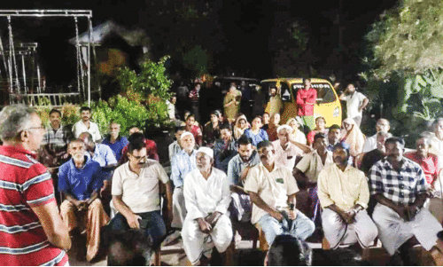 ക​ഞ്ഞി​പ്പു​ര-​മൂ​ടാ​ൽ ബൈ​പാ​സ് നി​ർ​മാ​ണം; മ​ഴ​യി​ലും വെ​യി​ലി​ലും  ദു​രി​തം​ത​ന്നെ