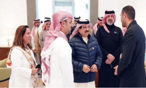 ടൂ​റി​സം വ​ള​ർ​ച്ച​യി​ൽ സം​തൃ​പ്തി രേ​ഖ​പ്പെ​ടു​ത്തി ഹ​മ​ദ്​ രാ​ജാ​വ്