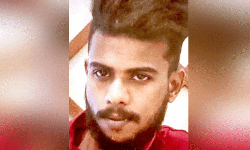 ന​വാ​സ്