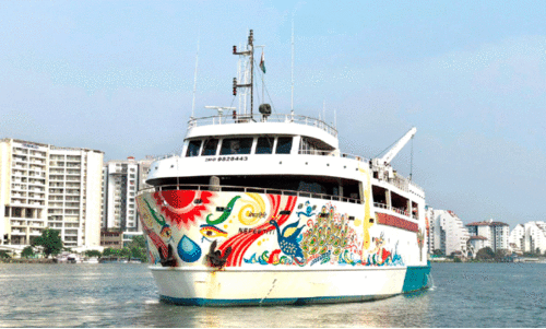 അറബിക്കടലിന്റെ വശ്യമനോഹാരിത പകരാൻ നെഫർറ്റിറ്റി വീണ്ടുമെത്തുന്നു