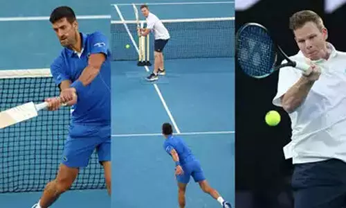 കോർട്ടിൽ ടെന്നീസ് ഇതിഹാസത്തെ വെല്ലുവിളിച്ച് സ്റ്റീവ് സ്മിത്ത്; ഓസീസ് താരത്തിന്‍റെ കളി കണ്ട് അദ്ഭുതംകൂറി ദ്യോകോവിച് -വിഡിയോ