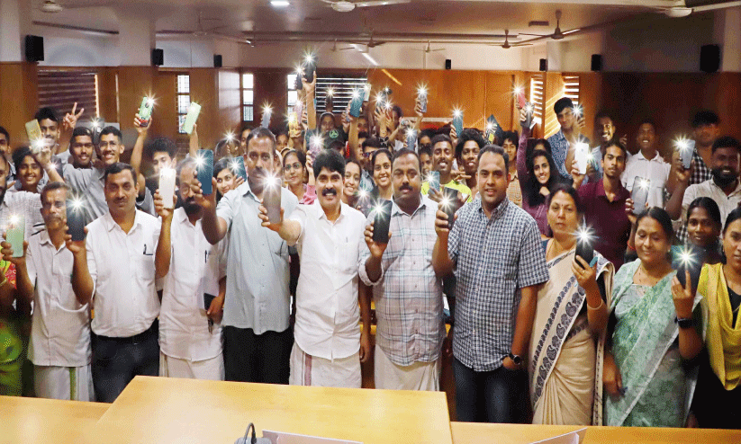 ഇ-​മു​റ്റം; സ്മാ​ർ​ട്ടാ​യി ക​ൽ​പ​റ്റ ന​ഗ​ര​സ​ഭ